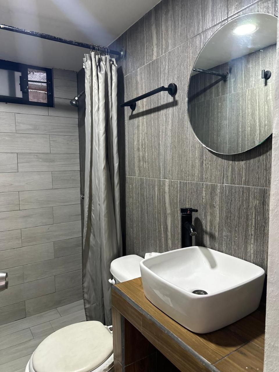 Apartamentos Ambassador Tijuana Dış mekan fotoğraf