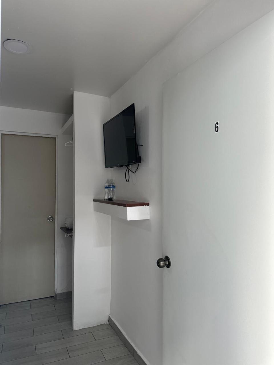 Apartamentos Ambassador Tijuana Dış mekan fotoğraf